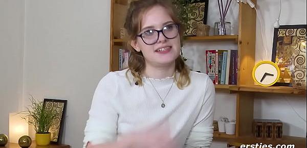 Luna steht auf Frauenkörper und gefühlvolle Männer